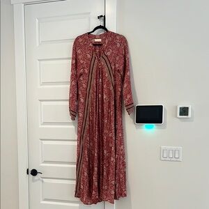 Elegant Red Patterned Maxi Dress